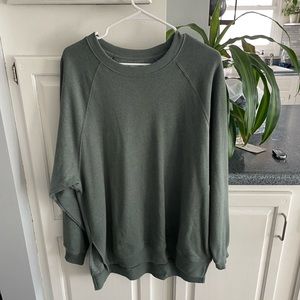 American Eagle oversized sweatshirt